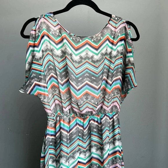 Francesca's Blue Rain Colorful Mini Dress | Mini Dress | Colorful | Eclectic - Picture 3 of 12
